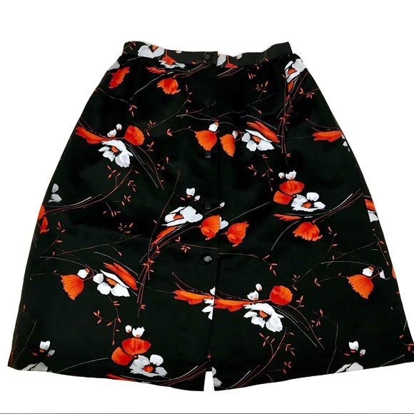 Vintage Dresses & Skirts - EUC Vintage Black Floral Skirt High Waist Small